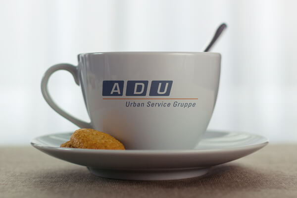 Tasse – ADU Service Gruppe
